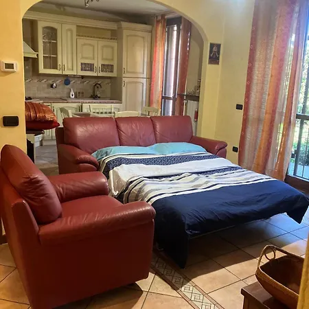 Big Garden דירה
